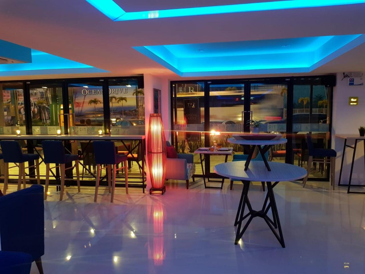 T2 Jomtien Pattaya Hotel Luaran gambar
