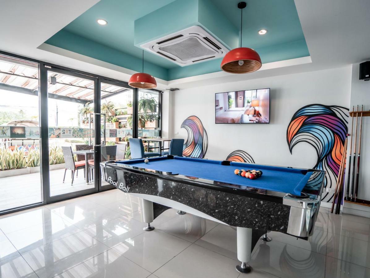 T2 Jomtien Pattaya Hotel Luaran gambar